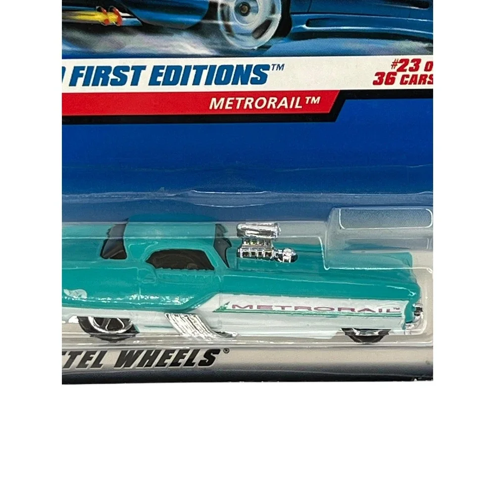Hot Wheels 2000 First Editions Metrorail Green‎ Diecast Car 1:64 Unopened Carded